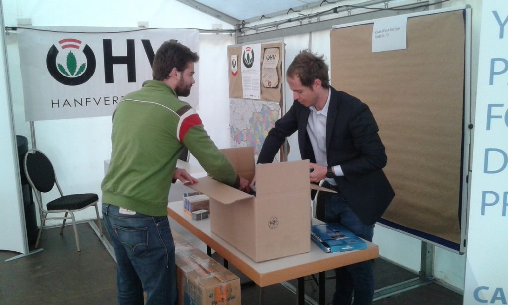 Joscha Krauss, MH medical hemp GmbH, and Juan Du Preeze, CannaVest Europe.